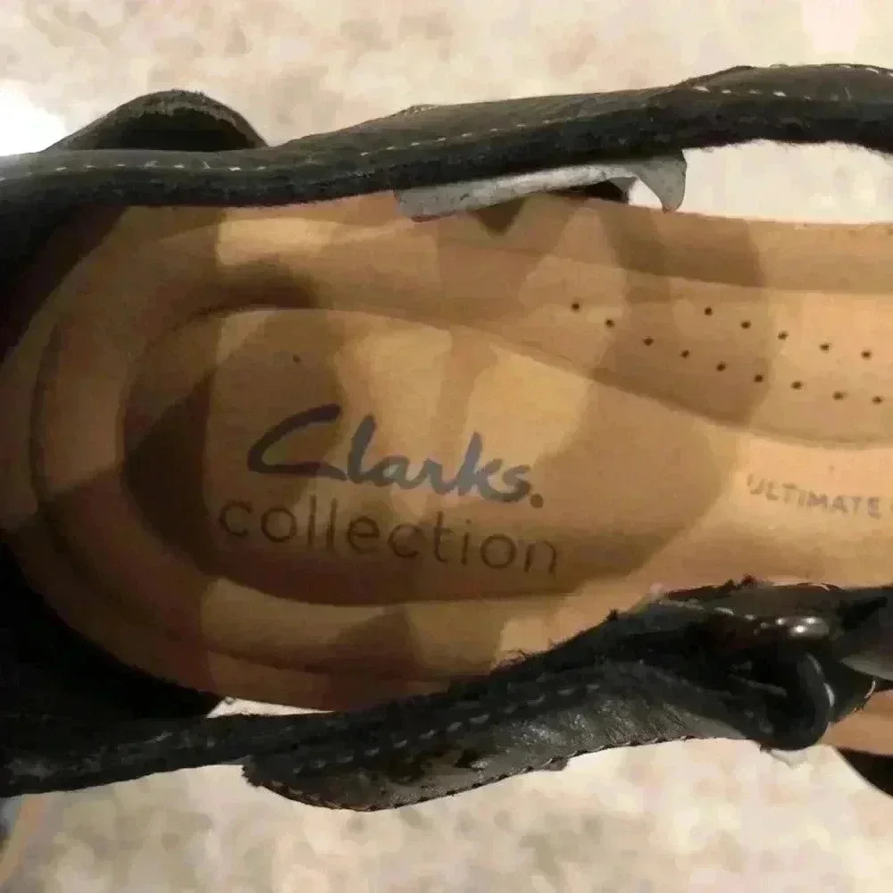Clarks black Roseville Cove leather sandal.  Size 6.5